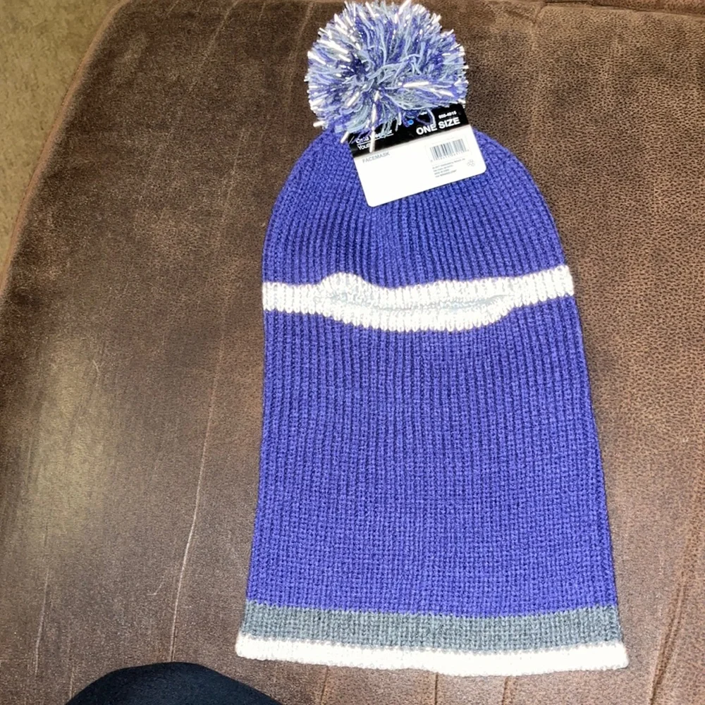 Youth knit cap one size girls NWT